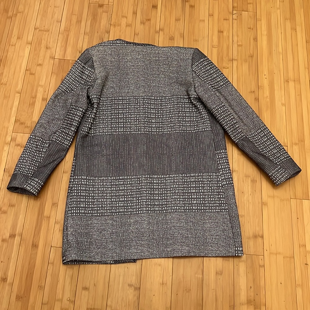 H&M jacket - Picture 3 of 3